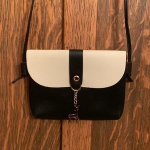Minimalist black crossbody bag purse deer charm NWOT